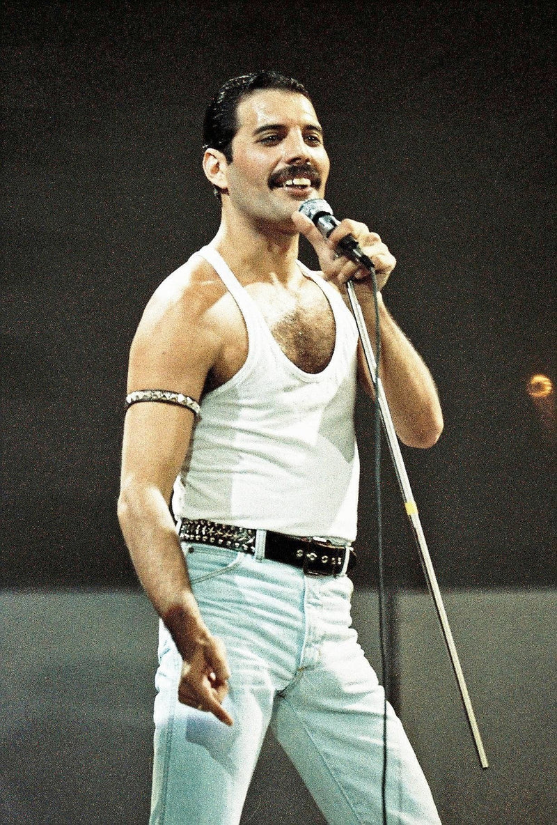 Funko Pop! - Rocks: Freddie Mercury Radio Gaga 1985 / Queen - Entrelíneas Papelería - Funko